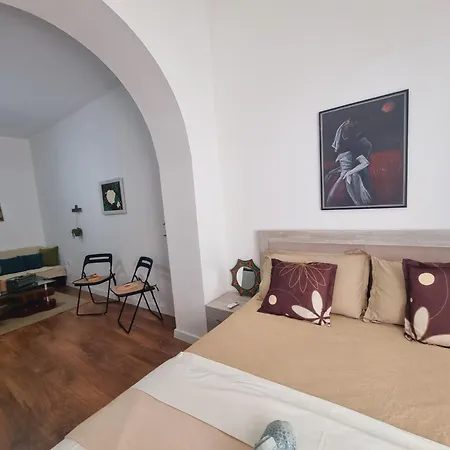 Mihal Popi Apartment Tirana