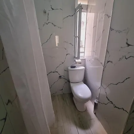 Apartment Mihal Popi *